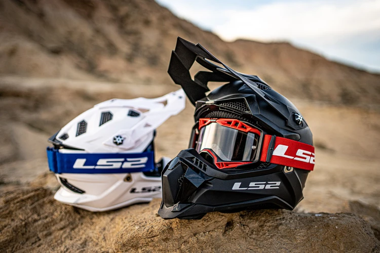Kask LS2 Cross MX700 gOOGLE.jpg